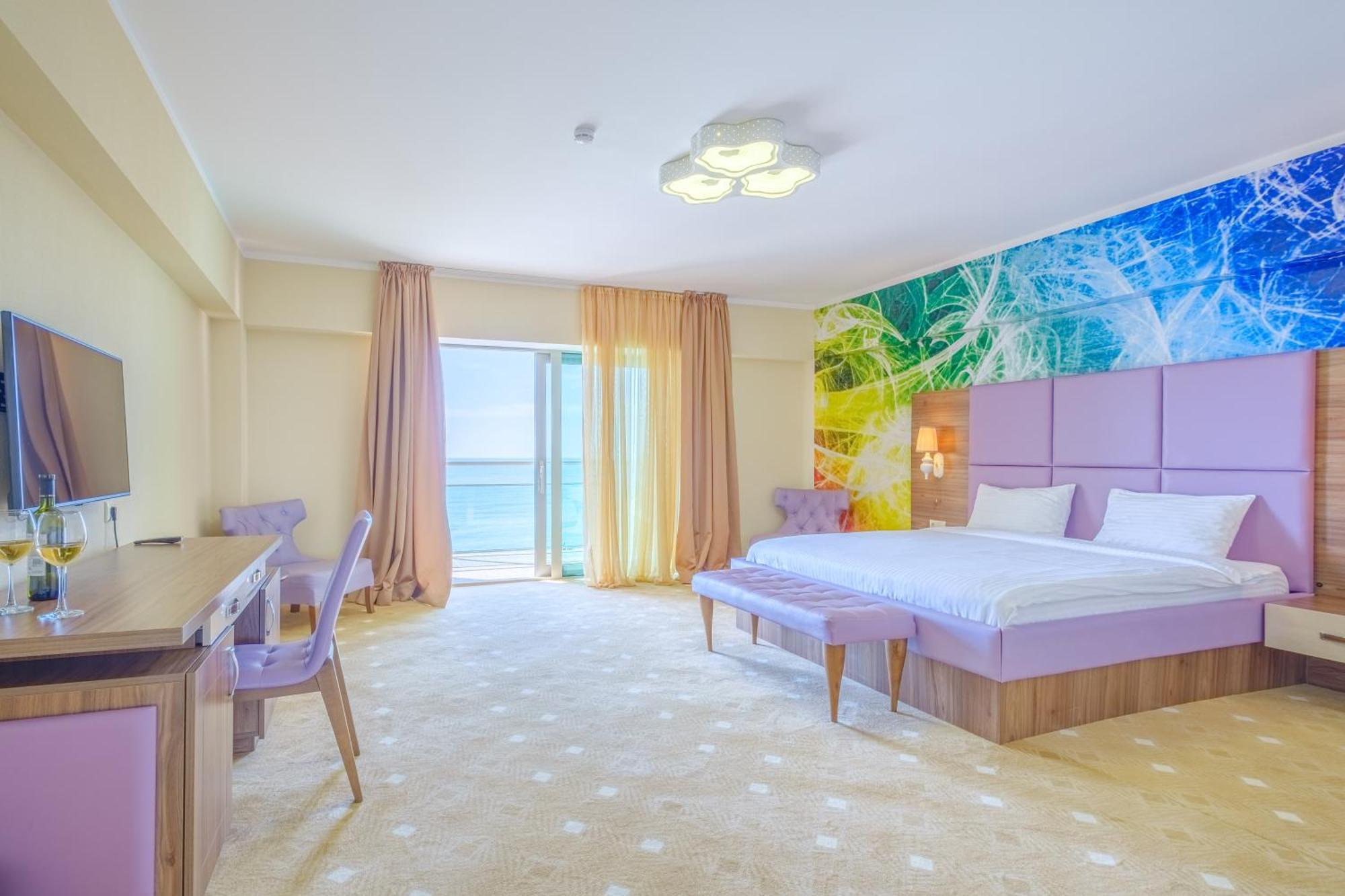 Castello Mare All Inclusive Resort バトゥーミ エクステリア 写真